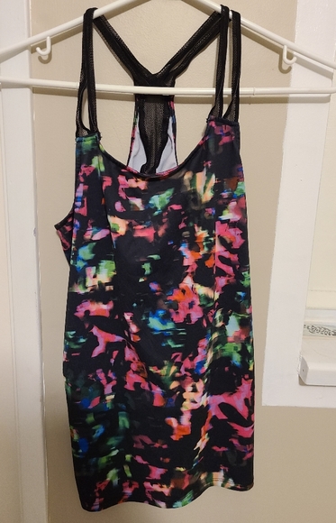 Tank top - Picture 1 of 2